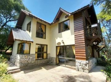 Casa de 6 ambientes, Mar del Plata · Excelente Oportunidad. Dos Unidades en Venta en Sierra de Los Padres. Gas Nat. a m