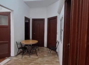 Departamento de 6 ambientes, Balvanera · Oportunidad Departamento, Luminoso, 6 Ambientes