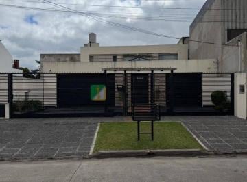 ALE-ALE-10641_2 · Venta Importante Inmueble de 5 Ambientes en Destacado Lote de V. Ballester.