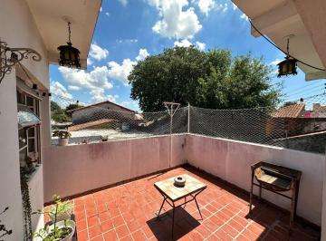 Casa de 8 ambientes, San Isidro · Casa en Venta en Villa Adelina