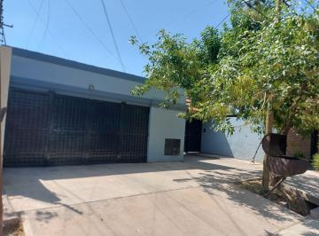 Departamento de 3 ambientes, Dorrego · Dueño Vende/ Zona Universidad Maza