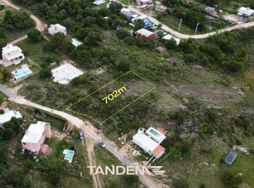 Terreno · 702m² · Terreno en Tanti, Barrio Semicerrado - 700 m²