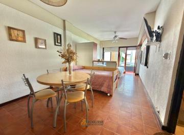Departamento de 1 ambiente, Villa Gesell · Venta - Departamento de un Ambiente C/ Cochera