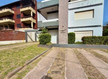 Departamento de 1 ambiente, Villa Gesell · Venta - Departamento de un Ambiente C/ Cochera