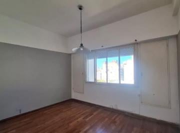 Departamento de 1 ambiente, Balvanera · Monoambiente Lateral Super Luminoso Cocina y Baño Completos Excelente Ubicación Sarandí 224