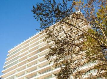 FACHADA · Departamento en Venta Olivos, Zona Rosales, Muy Bueno.