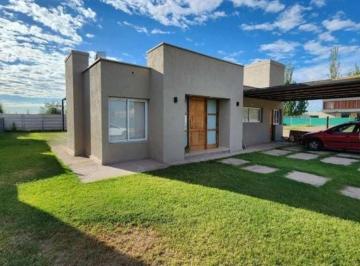 Casa de 4 ambientes, Maipú · Schutt Inmobiliaria Vende Casa en El Barrio Alba de Tanqay