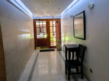 Consultorio de 3 ambientes, Palermo · Patio Central Que Da Luz a Todo El Depto. Bajas Expensas