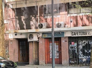 Consultorio de 3 ambientes, Palermo · Patio Central Que Da Luz a Todo El Depto. Bajas Expensas