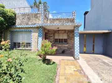Casa · 250m² · 5 Ambientes · 4 Cocheras · Casa Lote Venta San Justo Cuatro Dorm. Cinco Ambientes