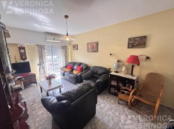 Departamento · 69m² · 3 Ambientes · 1 Cochera · Departamento Tres Ambiente Cochera Moron Sur