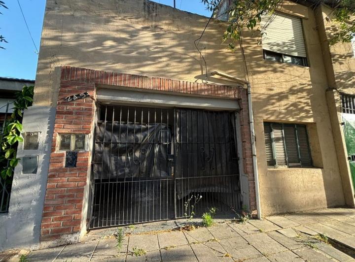 PH · 77m² · 4 Ambientes · 2 Cocheras