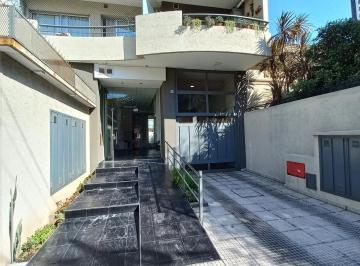 Departamento · 46m² · 2 Ambientes · 1 Cochera · 2 Amb. a Estrenar con Cochera y Baulera en Banfield Centro