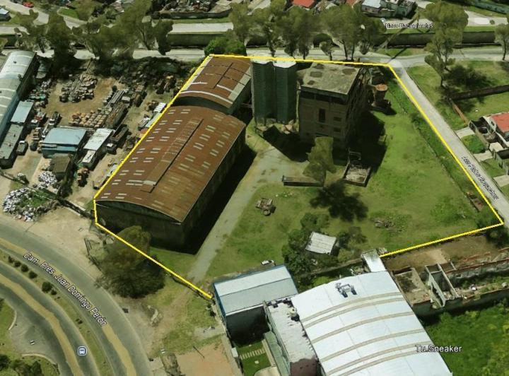 Depósito · 2100m²