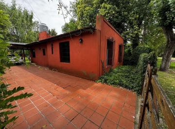 Casa · 72m² · 4 Ambientes · 3 Cocheras · Venta o Permuta Casa Plomer Las Heras