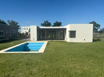 Casa · 130m² · 4 Ambientes · 3 Cocheras · Casa en Venta de 4 Ambientes - San Sebastián Area 11 Escobar