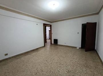 Departamento · 75m² · 4 Ambientes · Departamento en Venta en Lanús Oeste, Lanús, G. B. a. Zona Sur