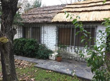 Casa · 70m² · 3 Ambientes · Casa en Venta - 2 Dorm. 1 Baño - Pilar