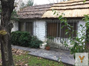Casa · 70m² · 3 Ambientes · Casa en Venta - 2 Dorm. 1 Baño - Pilar