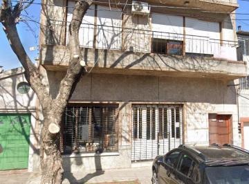 Casa · 156m² · 3 Ambientes · Casa en Venta - 2 Dorm. 1 Baño - 156 m² - Quilmes
