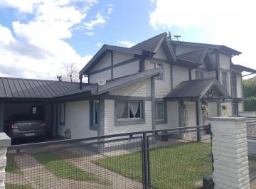 Casa · 780m² · 6 Ambientes · Casa en Venta en Villa del Lago | Lago Puelo | 3 Dorm. y Lote de 780 m²
