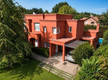 Casa · 240m² · 6 Ambientes · Casa en Venta en Haras La Caballeriza, Pilar, G. B. a. Zona Norte