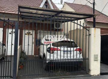 Casa de 3 ambientes, La Matanza · Dúplex en Venta C/ Cochera en Ramos Mejía