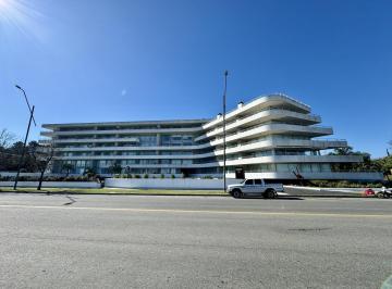 Departamento · 56m² · 2 Ambientes · 1 Cochera · Colonia - Venta y Alquiler de Loft de 1 Dormitorio en Edificio Dazzler Rambla Costanera