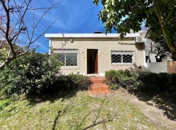 Casa · 88ha · 4 Ambientes · Colonia - Venta Casa de 2 Dorm. y Apartamento en Muy Linda Zona