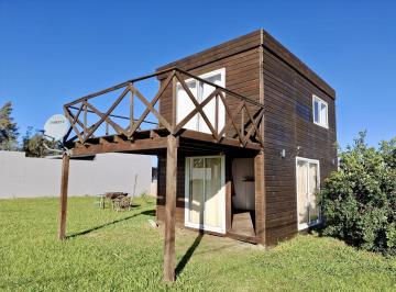 Casa · 300m² · 3 Ambientes · 1 Cochera · Casa en Venta Tipo Cabaña de 2 Dorm. en Colonia en El Calabre