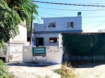 Casa · 7 Ambientes · 2 Cocheras · Casa en Venta de 3 Dorm. y Apartamento de 2 Dorm.