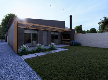 Casa · 65m² · 3 Ambientes · 1 Cochera · Casas en Venta de 2 Dorm. con Patio y Parrillero