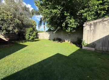 Casa · 72m² · 5 Ambientes · 2 Cocheras · Venta Casa 4 Amb Villa de Mayo Apto Credito