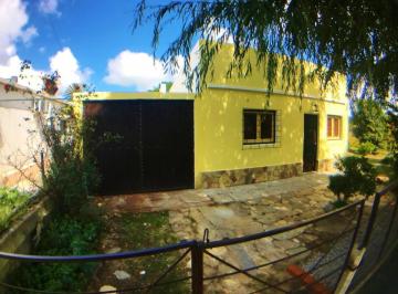 Casa · 60m² · 3 Ambientes · 1 Cochera · Tarariras - Venta Casa de 2 Dorm. y Garage
