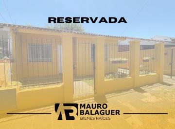Casa · 80m² · 4 Ambientes · 2 Cocheras · Casa 3 Dorm. en Ciudad Evita Apta Crédito, Posible Financiación por Propietario.