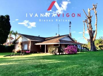 Quinta vacacional · 320m² · 6 Ambientes · 1 Cochera · Casa Quinta en Alq. Temporario en La Lonja, Pilar, G. B. a. Zona Norte