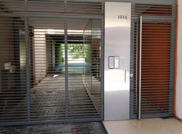 Garage · 8m² · 1 Cochera · Cochera Descubierta en San Martín Centro