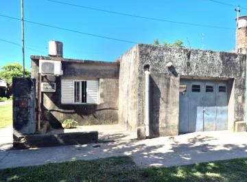 Casa de 1 ambiente, Ciudad de Santa Fe · Casa de 3 Dorm. con Cochera.
