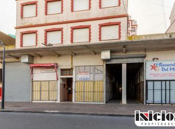 Local comercial , Mar de Ajó · Local en Alquiler: Yrigoyen N° 131 E/ Marano y Diag. Rivadavia - Mar de Ajo - Ac59