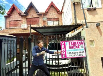 Casa · 120m² · 4 Ambientes · 1 Cochera · Duplex en Venta de 4 Ambientes en José Mármol