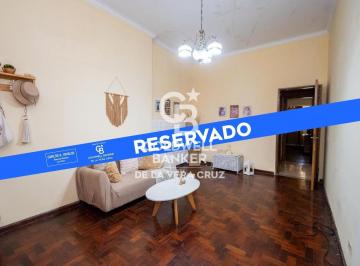 Casa · 170m² · 6 Ambientes · Casa 2 Dorm. Dpto Interno 2 Dorm., Barrio Sur