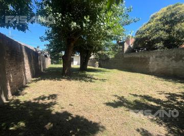Terreno · 22m² · 1 Ambiente · 3 Cocheras · Casa/terreno en Venta en Polvorines