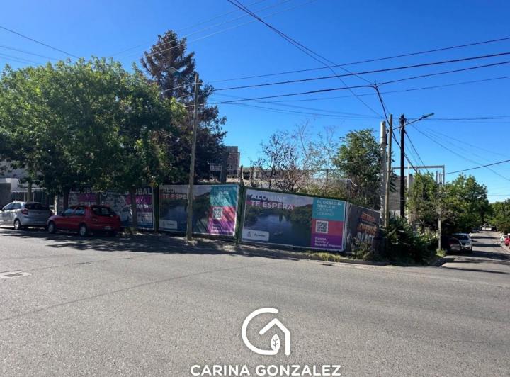 Terreno · 404m²