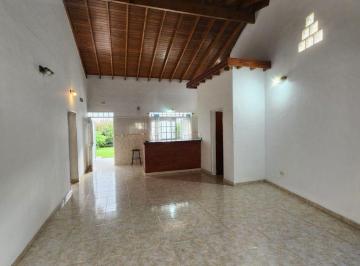 ANI-ANI-38_2 · Casa 3 Ambientes. | Jose Manuel Estrada Al 100