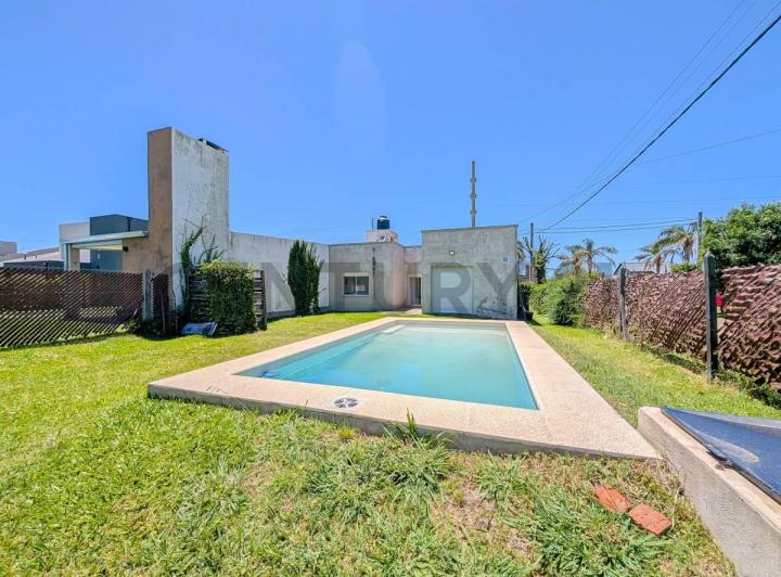 Casa · 77m² · 3 Ambientes