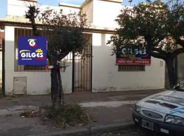 Casa · 100m² · 3 Ambientes · Venta de Casa 3 Amb. S/l 8.66x26 m² - Ramos Mejia - Buen Estado