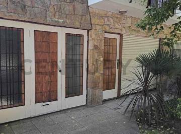 PH · 58m² · 3 Ambientes · 1 Cochera · Excelente PH Barrio Chauvin