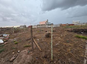 Terreno · 300m² · Oportunidad Lote 300 m Centenario