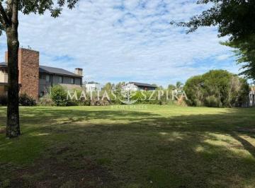 Terreno · 905m² · Lote en Venta La Cesarina | Apto Credito | Excelente Ubicacion