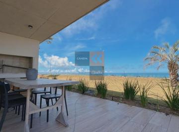 Foto1 · Departamento Frente Al Mar, Playa Mansa en Venta